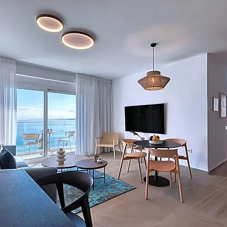 Hotel Stoa 3*
