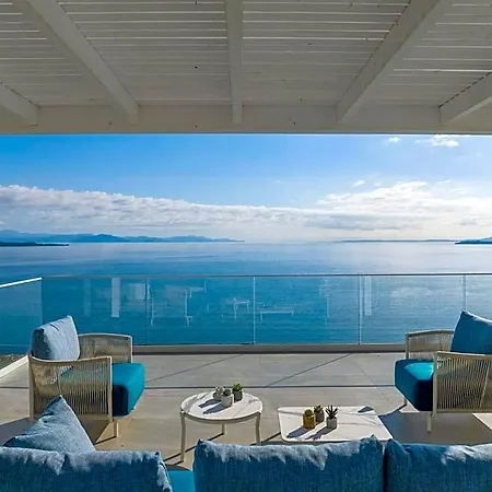 Stoa Hotel