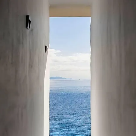 Hotel Stoa